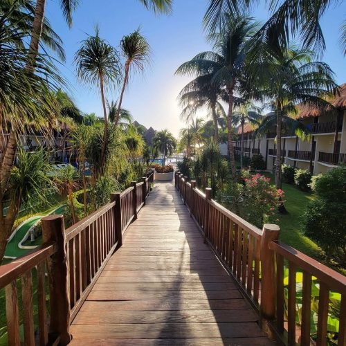 Shades of blue at The Reef Coco Beach 😍 (1)